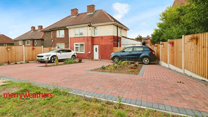 3 Bedroom Semi-Detached House For Sale In Hounsfield Road, Rotherham, S65