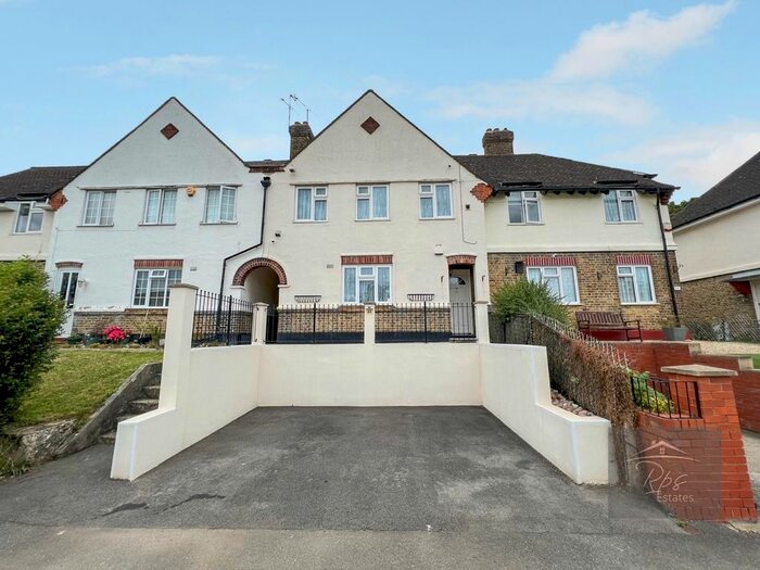 3 Bedroom Terraced House To Rent In Appletree Avenue, West Drayton, UB7