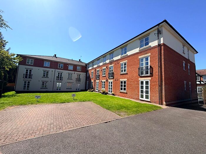 2 Bedroom Flat To Rent In Wheeldon Manor, Woodland Road, Derby, Derbyshire, DE22