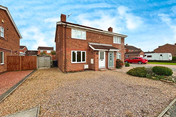 3 Bedroom Semi-Detached House To Rent In Manor Close, Hemingbrough, Selby, North Yorkshire, YO8