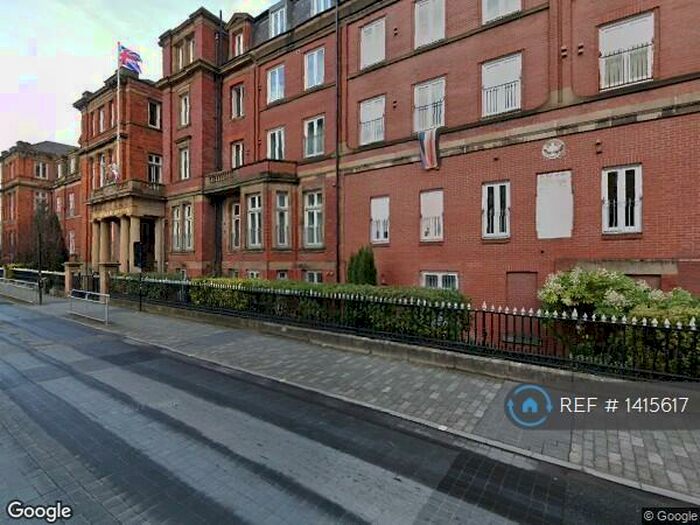 3 Bedroom Flat To Rent In The Royal, Salford, M3