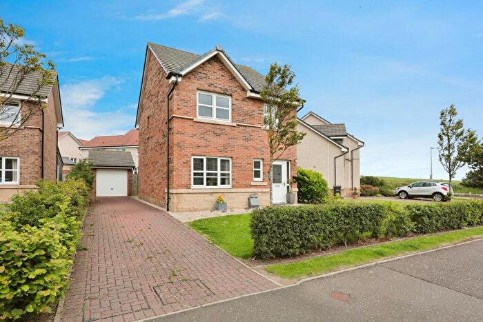 3 Bedroom Detached House For Sale In Birch Avenue, Kinghorn, KY3