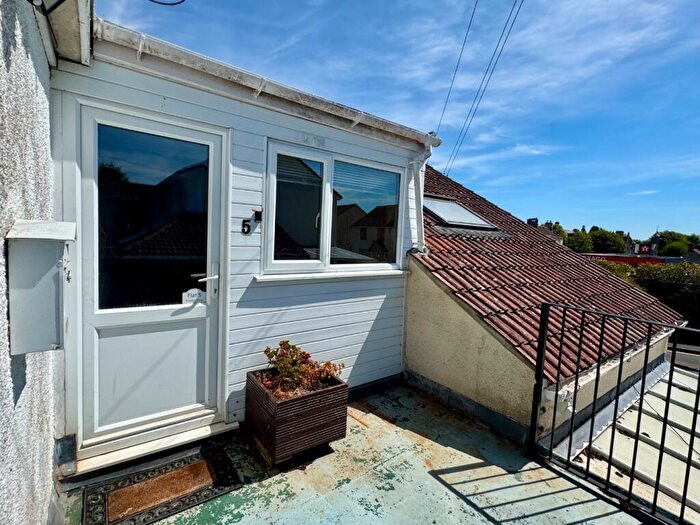 1 Bedroom Flat To Rent In Temple Cloud, Bristol, BS39