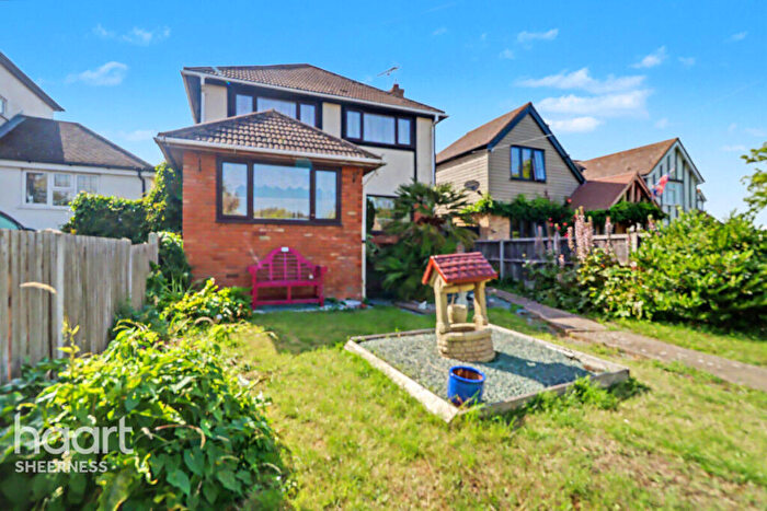 4 Bedroom Detached House For Sale In Oak Lane, Sheerness, ME12