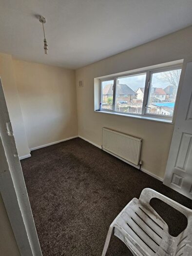 3 Bedroom Semi Detached House To Rent In Shelson Avenue, Feltham, Middlesex, TW13