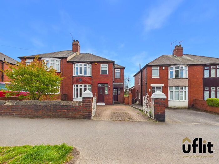 4 Bedroom Semi Detached House For Sale In Elm Lane, Sheffield, S5