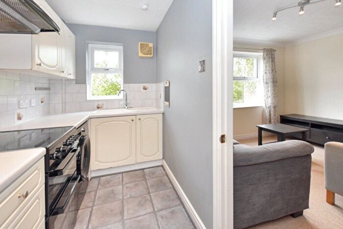 2 Bedroom Flat For Sale In The Cricketers, Leeds, West Yorkshire, LS5