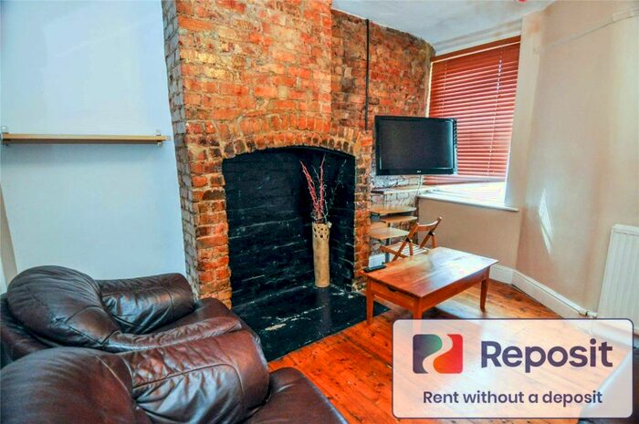4 Bedroom End Of Terrace House To Rent In Moseley Road, Fallowfield, Manchester, Greater Manchester, M14