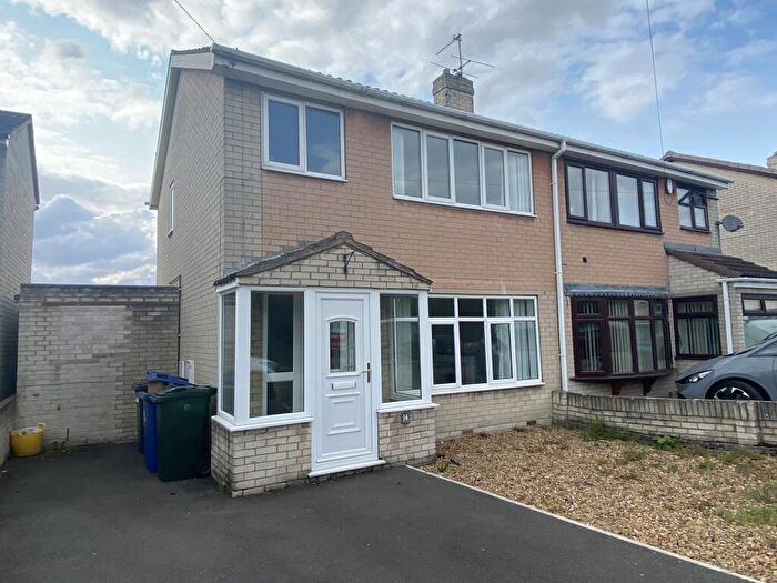 3 Bedroom House To Rent In Caernarvon Drive, Barnburgh, DN5