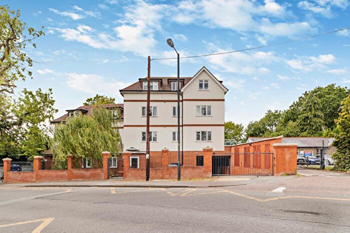 2 Bedroom Apartment To Rent In West End Lane, HA5