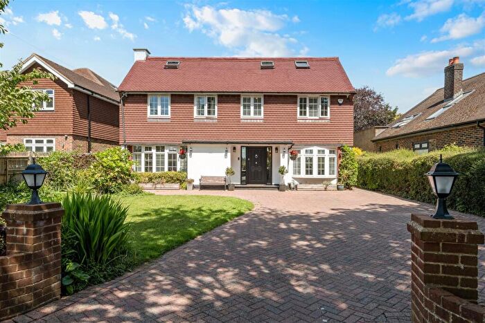 6 Bedroom House For Sale In Cunningham Road, Banstead, SM7