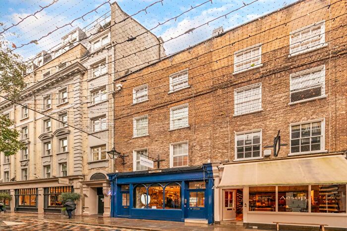 1 Bedroom Flat For Sale In Monmouth Street, Seven Dials, WC2H