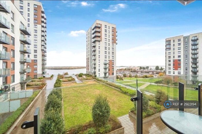 1 Bedroom Flat To Rent In Peninsula Quay, Gillingham, ME7
