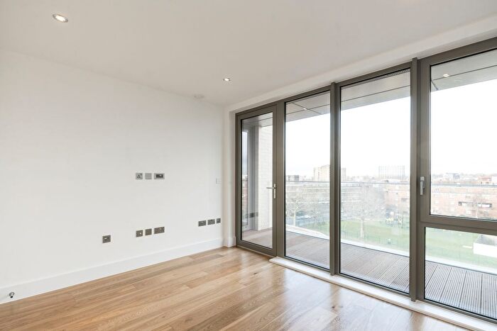 1 Bedroom Flat To Rent In Faraday Road, London, W10