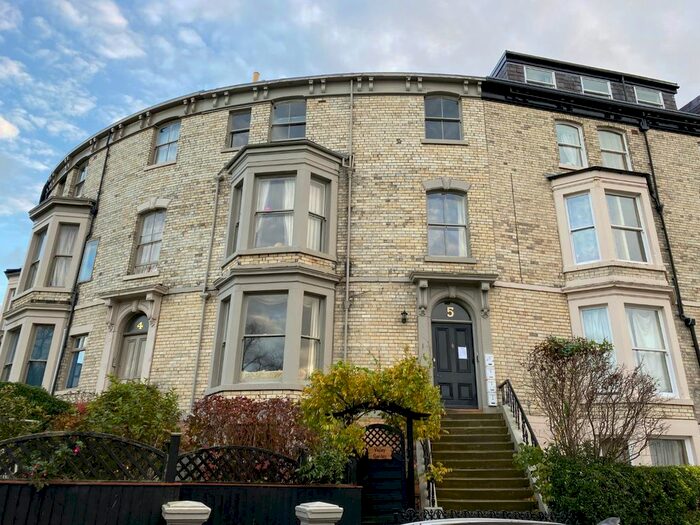 2 Bedroom Flat To Rent In Cambridge Terrace, Scarborough YO11