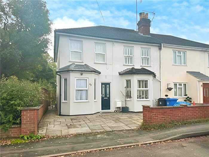 4 Bedroom Semi-Detached House To Rent In Arthurs Bridge Road, Woking, Surrey, GU21