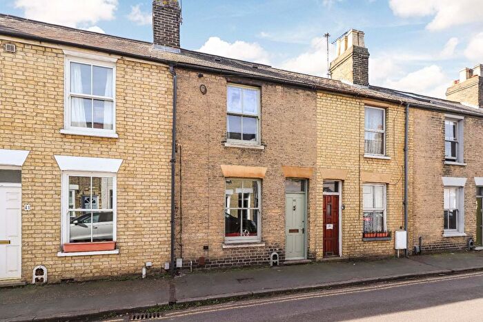 2 Bedroom Terraced House For Sale In York Street, Cambridge, CB1