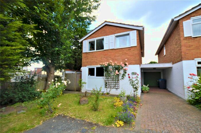 4 Bedroom Detached House To Rent In Wedgwood Way, London, SE19