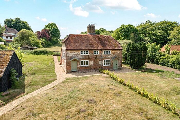 2 Bedroom Semi-Detached House To Rent In Manor Farm Cottages, Seale, GU10