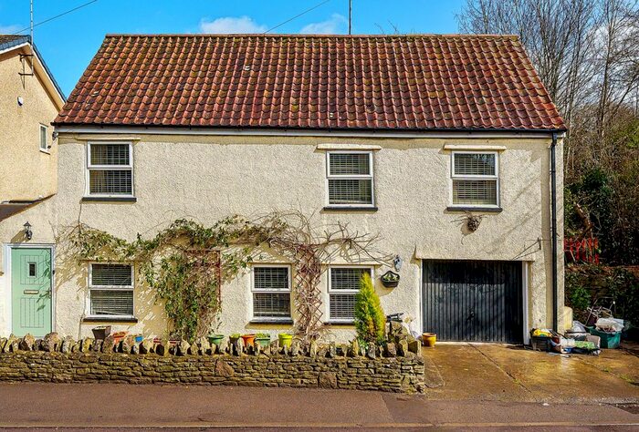 3 Bedroom Cottage For Sale In Court Road, Oldland Common, Bristol, BS30