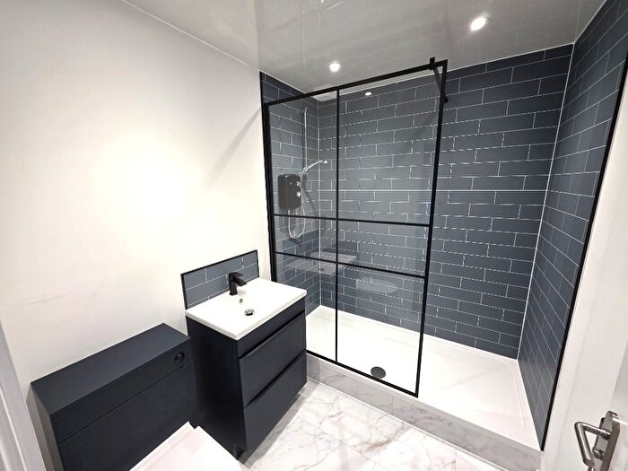 1 Bedroom Flat To Rent In Commerce Street, City Centre, Aberdeen, AB11