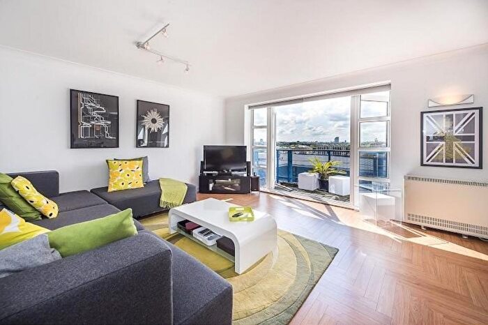 2 Bedroom Flat To Rent In Scotia Building, Jardine Road, London, E1W