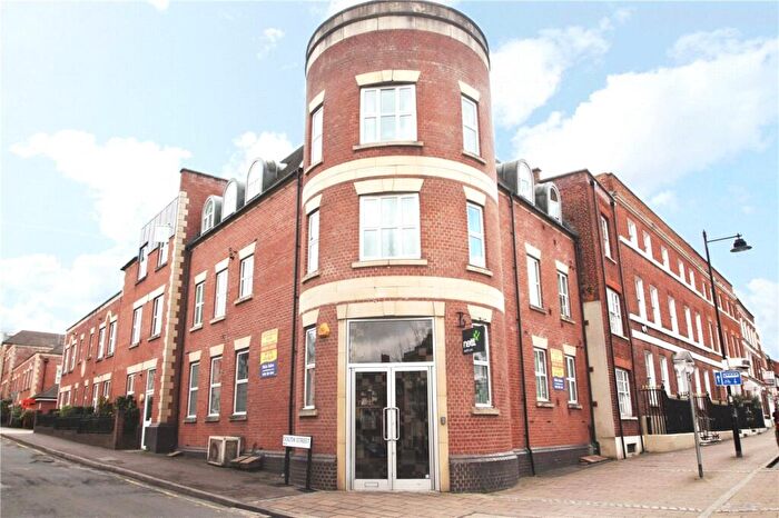2 Bedroom Apartment For Sale In Compass House, South Street, Reading, Berkshire, RG1
