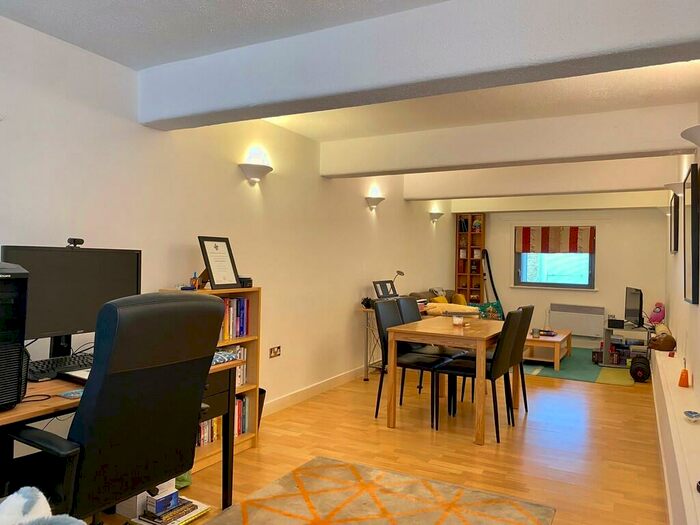 1 Bedroom Apartment To Rent In The Sorting House, Newton Street, Piccadilly, M1