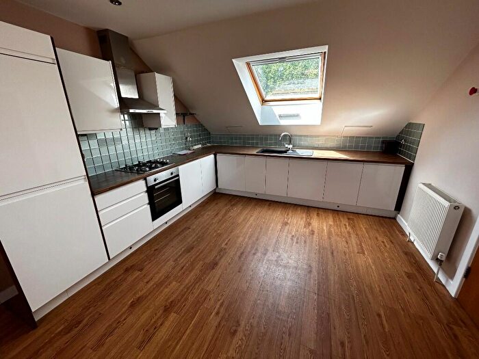 2 Bedroom Apartment To Rent In Barton Vale, Bristol, BS2