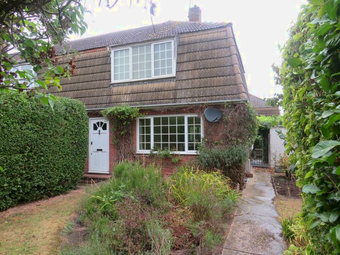 3 Bedroom End Of Terrace House To Rent In Rutland Road, Chelmsford, CM1