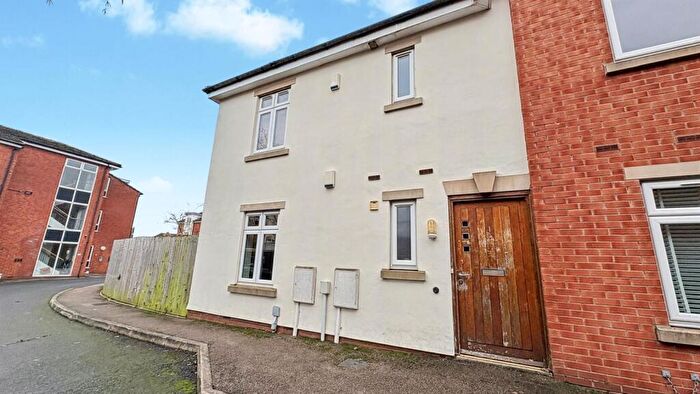 2 Bedroom Apartment For Sale In York Road, Kings Heath, B14