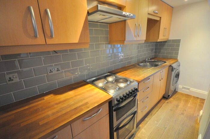 1 Bedroom Flat To Rent In Station Road, London NW4