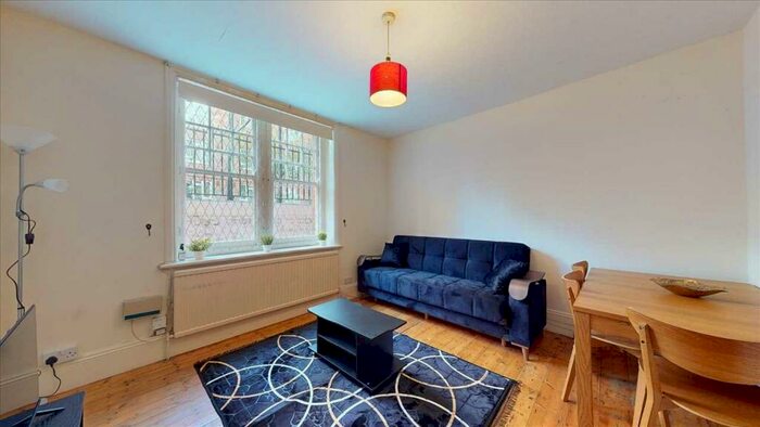 2 Bedroom Apartment To Rent In Lisson Street, London, NW1