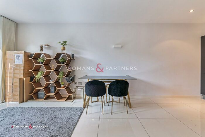 1 Bedroom Flat To Rent In Grange Gardens, Bermondsey, SE1