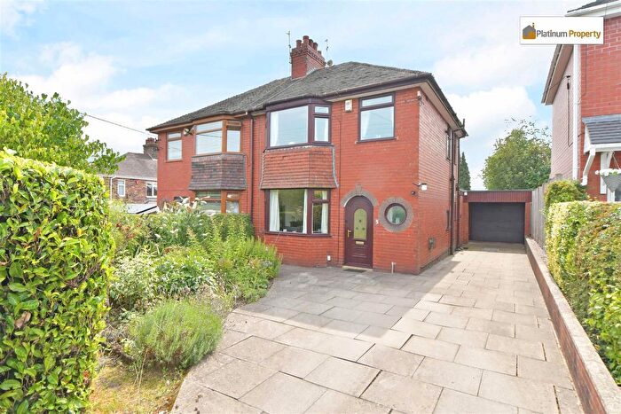 3 Bedroom Semi-Detached House For Sale In Park Avenue, Weston Coyney, ST3