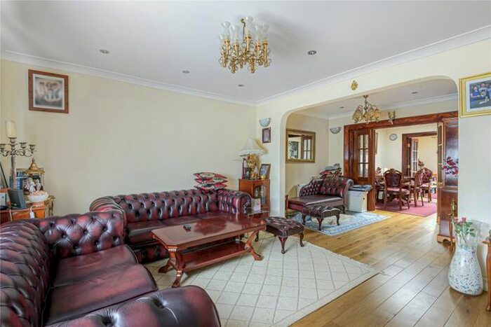 4 Bedroom Semi-Detached House To Rent In Church Lane, Harrow Weald, Harrow, HA3
