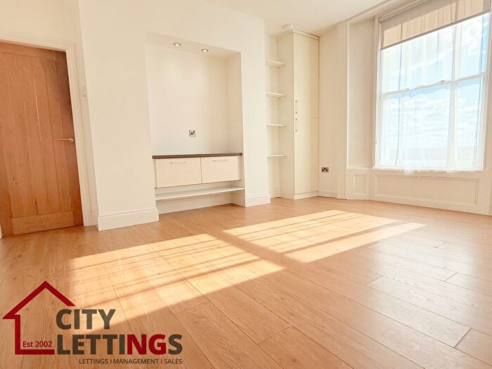 1 Bedroom Flat To Rent In The Ropewalk, Canning Circus, NG1