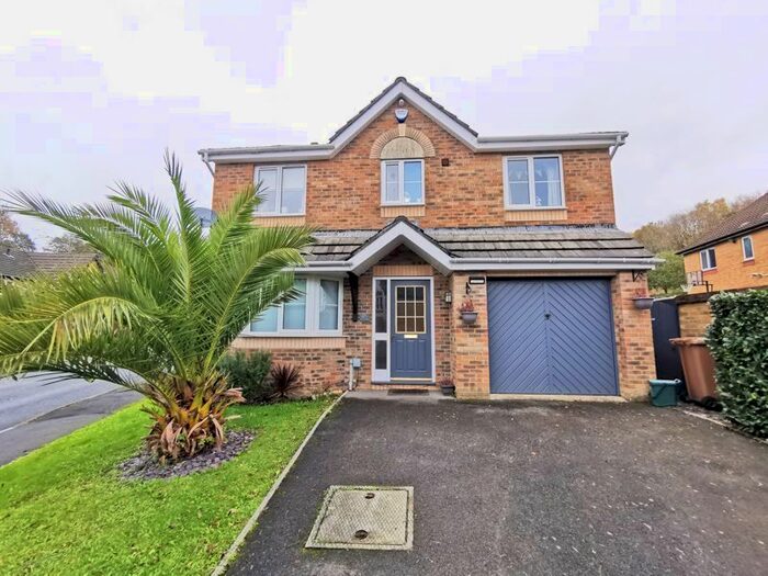 4 Bedroom Detached House To Rent In Dol Y Pandy, Bedwas, Caerphilly, CF83