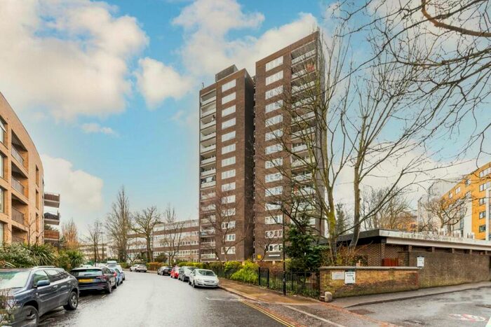 2 Bedroom Flat To Rent In Lawn Road, London, NW3