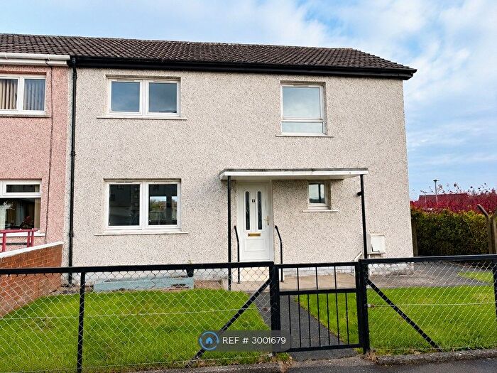 3 Bedroom End Of Terrace House To Rent In St. James Place, Stevenston, KA20