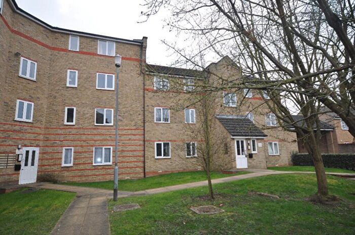 2 Bedroom Apartment To Rent In Evelyn Place, Chelmsford, Essex, CM1