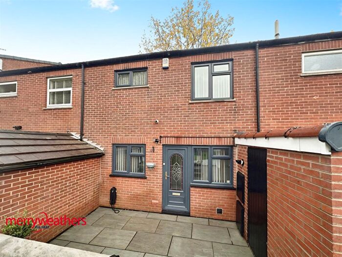3 Bedroom Terraced House To Rent In Greystones Road, Whiston, Rotherham, S60