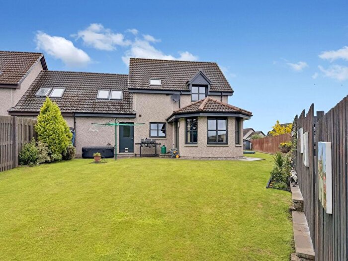 3 Bedroom Semi Detached House For Sale In Millbuie Street, Elgin, IV30