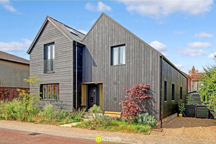 3 Bedroom Detached House For Sale In St John's Road, Wivenhoe, Colchester, CO7