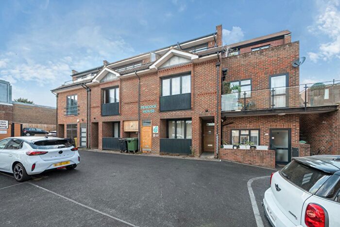 2 Bedroom Flat To Rent In Station Road, West Wickham, BR4