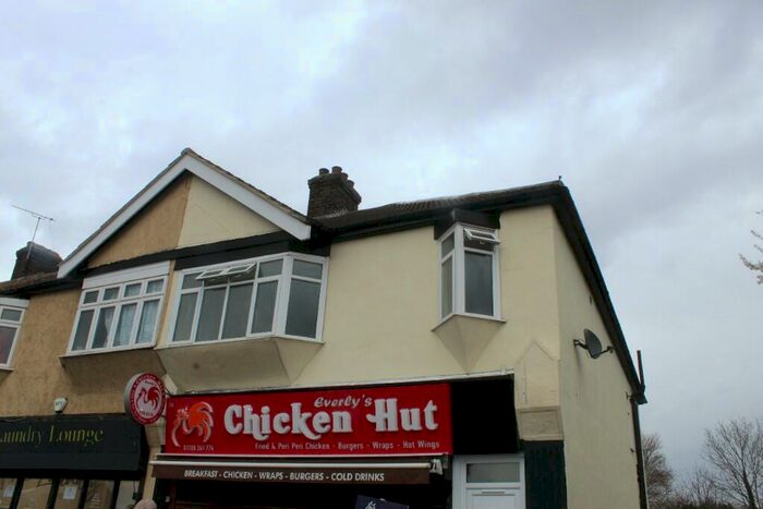 3 Bedroom Maisonette To Rent In Rainham Road, Rainham, Essex, RM13