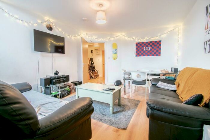 6 Bedroom Maisonette To Rent In Stratford Road, Sandyford, Newcastle Upon Tyne, NE6