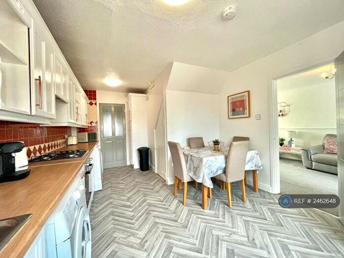 3 Bedroom Terraced House To Rent In Dykefield Avenue, Newcastle Upon Tyne, NE3