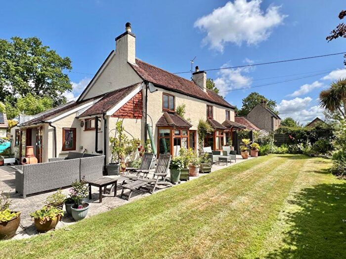 4 Bedroom Detached House For Sale In Newtown - Nr Soberton, PO17