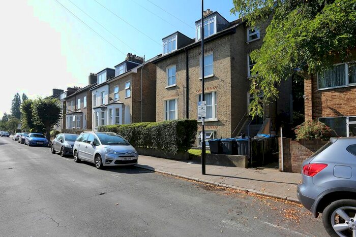 2 Bedroom Flat To Rent In Nicholson Road, Croydon CR0